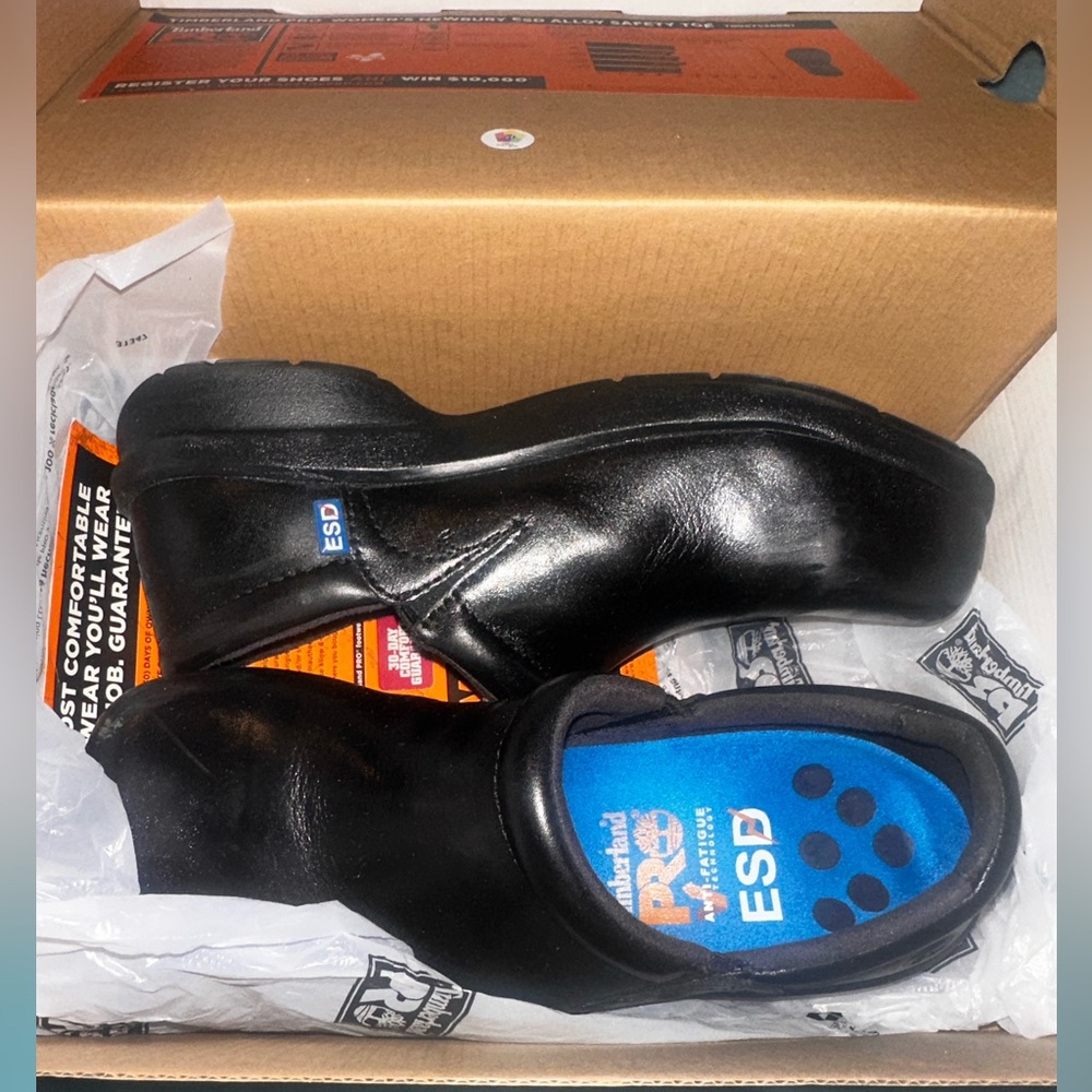 Women's Newbury Casual Alloy Toe Work Shoe